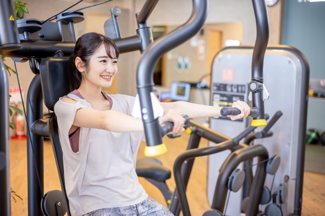 朝7時から夜23時まで予約が取りやすいジム